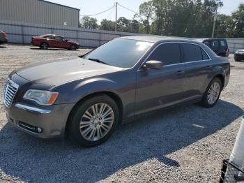  Salvage Chrysler 300