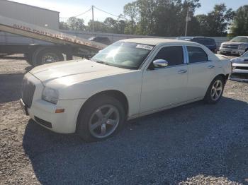  Salvage Chrysler 300