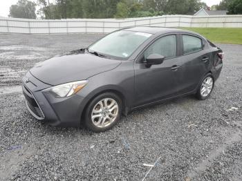  Salvage Toyota Yaris