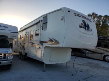  Salvage Ceda 5th Wheel