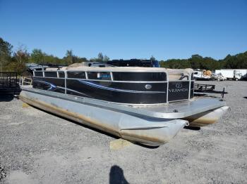  Salvage Xpre Boat