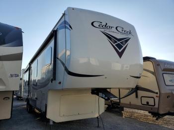  Salvage Ceda 5th Wheel