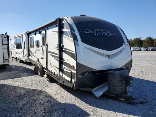  Salvage Kyrv Trailer