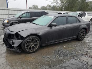  Salvage Chrysler 300