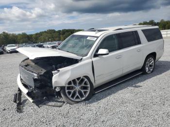  Salvage GMC Yukon