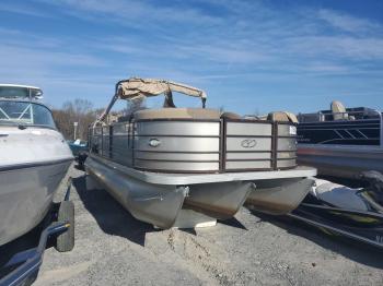  Salvage Vera Pontoon