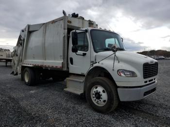  Salvage Freightliner M2 106 Med