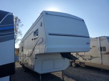  Salvage Ceda 5th Wheel