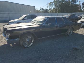  Salvage Lincoln Continental