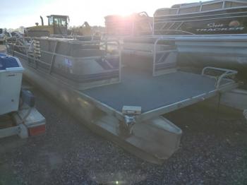  Salvage Other Pontoon