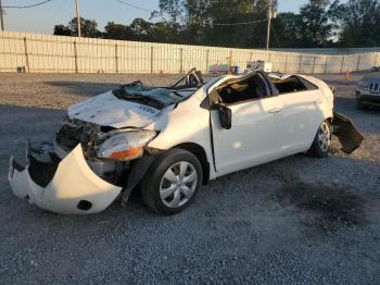  Salvage Toyota Yaris