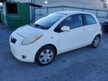  Salvage Toyota Yaris