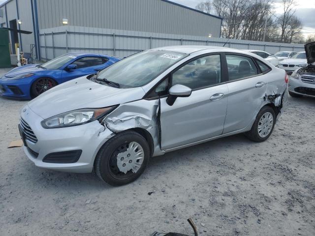  Salvage Ford Fiesta