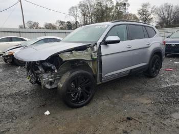  Salvage Volkswagen Atlas