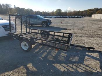  Salvage Caon Trailer