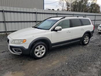  Salvage Volvo XC70