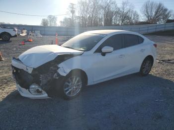  Salvage Mazda 3