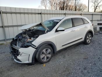  Salvage Kia Niro