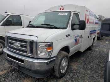  Salvage Ford E-350