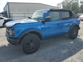  Salvage Ford Bronco