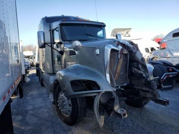  Salvage Kenworth Constructi