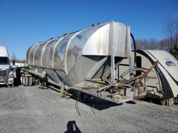  Salvage Fruehauf Tanker