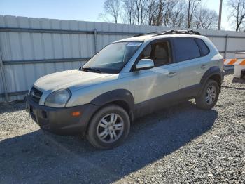  Salvage Hyundai TUCSON