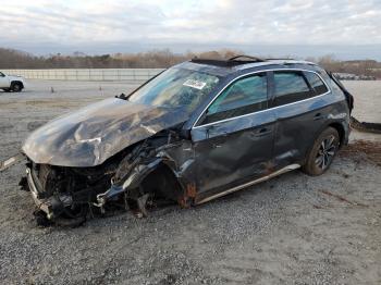  Salvage Audi Q5