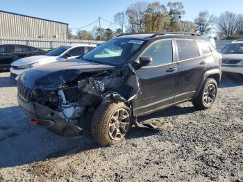  Salvage Jeep Cherokee