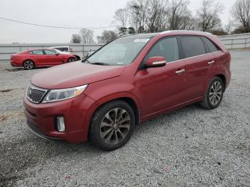  Salvage Kia Sorento