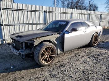  Salvage Dodge Challenger