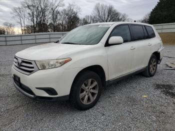  Salvage Toyota Highlander