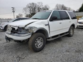  Salvage Ford Expedition