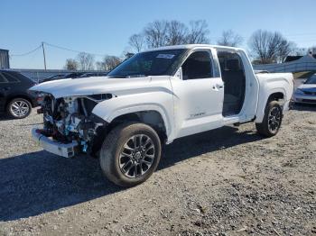  Salvage Toyota Tundra