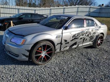  Salvage Chrysler 300