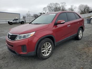  Salvage Kia Sorento