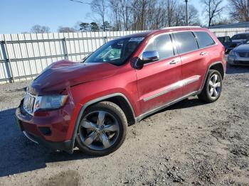  Salvage Jeep Grand Cherokee