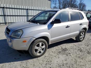  Salvage Hyundai TUCSON