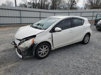  Salvage Toyota Prius