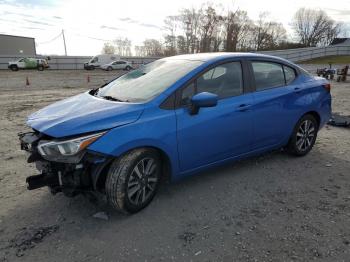  Salvage Nissan Versa