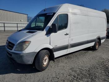  Salvage Mercedes-Benz Sprinter