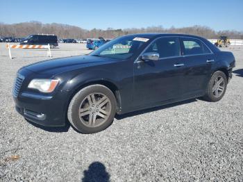  Salvage Chrysler 300