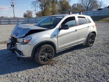  Salvage Mitsubishi Outlander