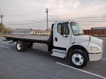  Salvage Freightliner M2 106 Med