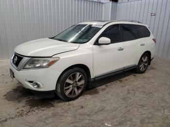  Salvage Nissan Pathfinder