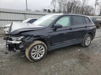  Salvage Volkswagen Tiguan