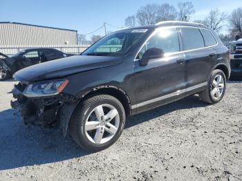  Salvage Volkswagen Touareg