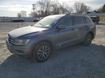  Salvage Volkswagen Tiguan