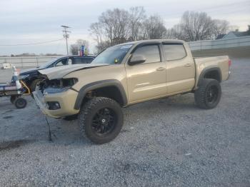  Salvage Toyota Tacoma