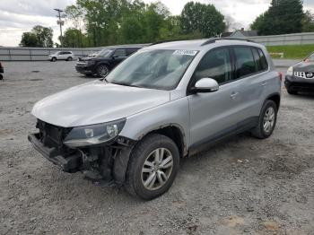  Salvage Volkswagen Tiguan